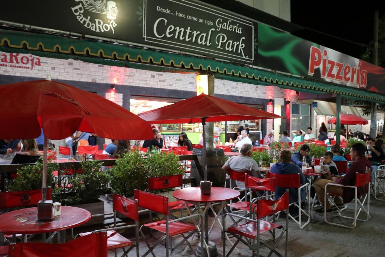 סנטה קלארה דל מר Hotel Central Park מראה חיצוני תמונה